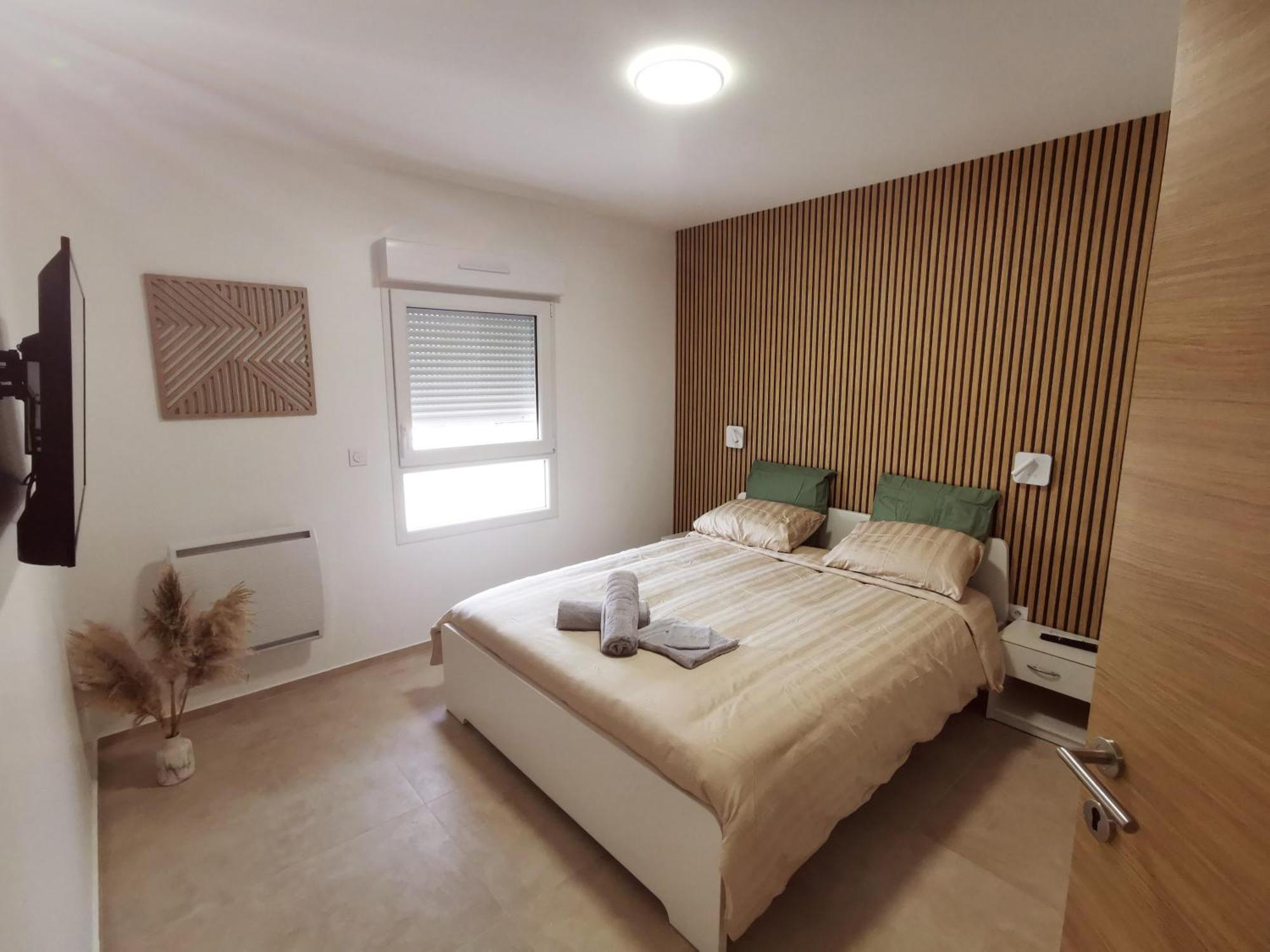 Magnifique Duplex Neuf Parking Et Terrasse Daire Dole Dış mekan fotoğraf