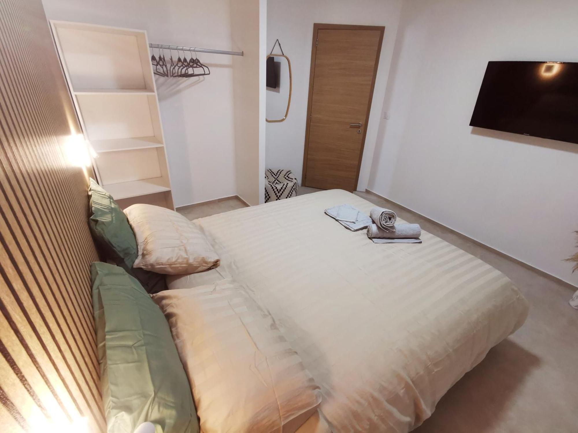 Magnifique Duplex Neuf Parking Et Terrasse Daire Dole Dış mekan fotoğraf